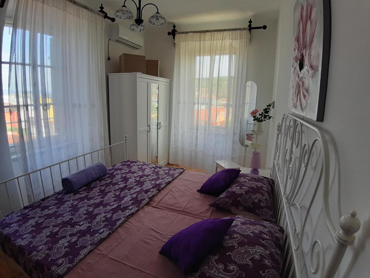 ורבניק Apartment Palazzo Sare מראה חיצוני תמונה