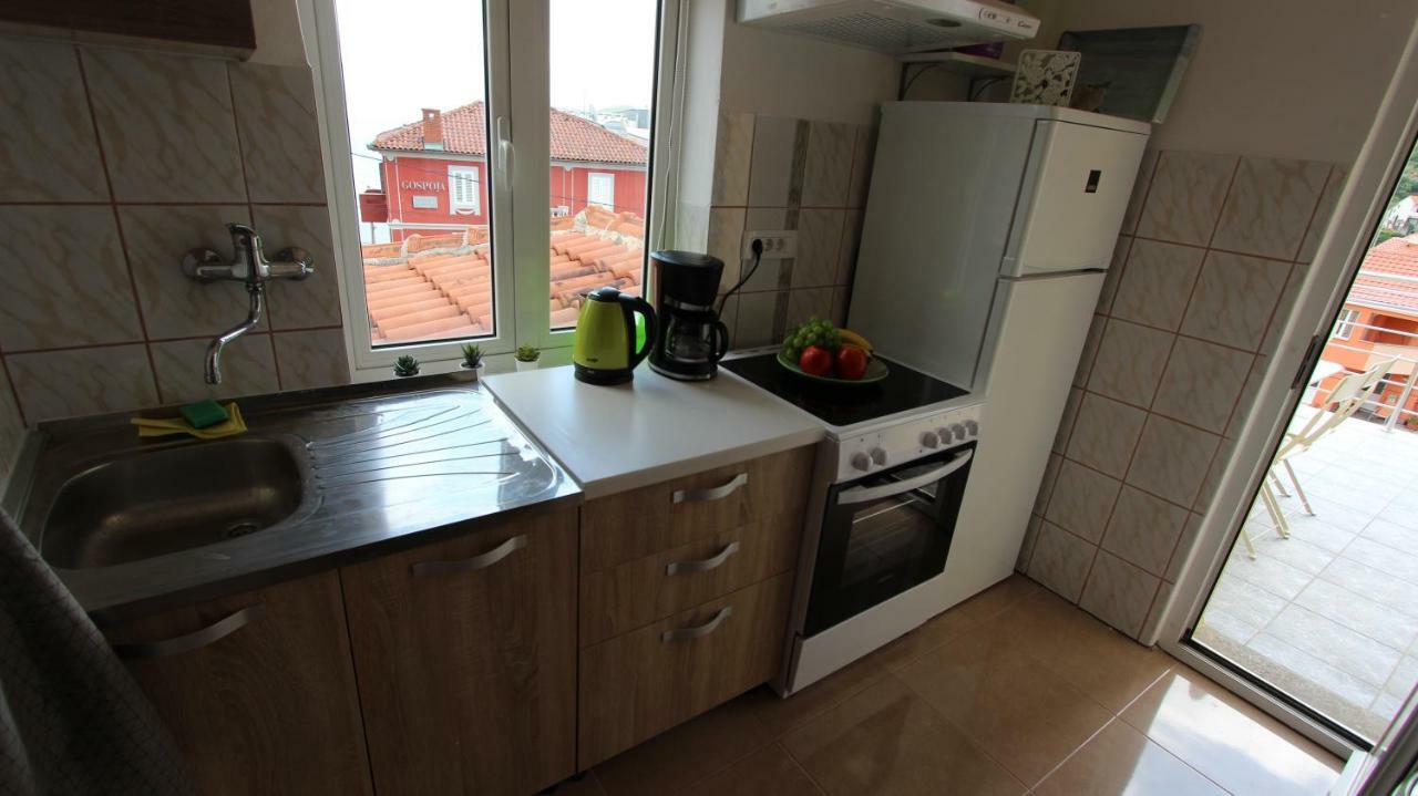 ורבניק Apartment Palazzo Sare מראה חיצוני תמונה